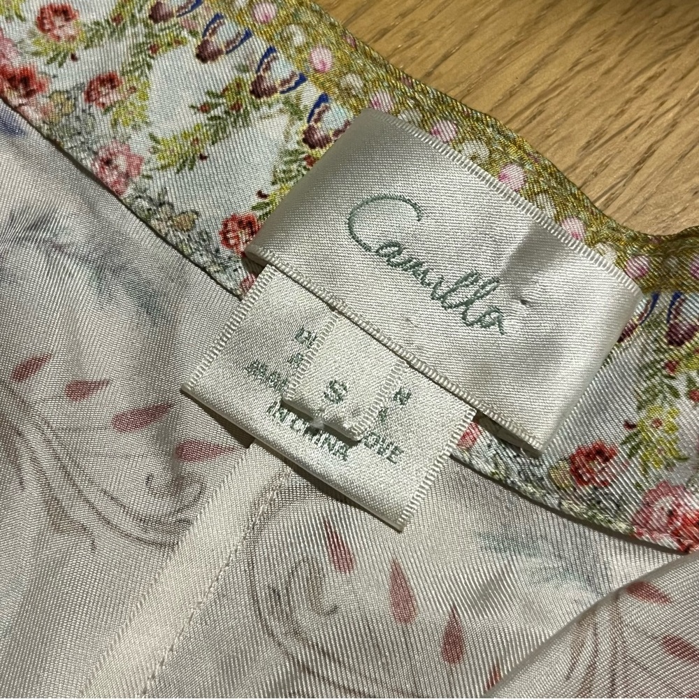 Camilla Boheme Shorts With Pleat Underlay, Floral Silk - Picture 4 of 8